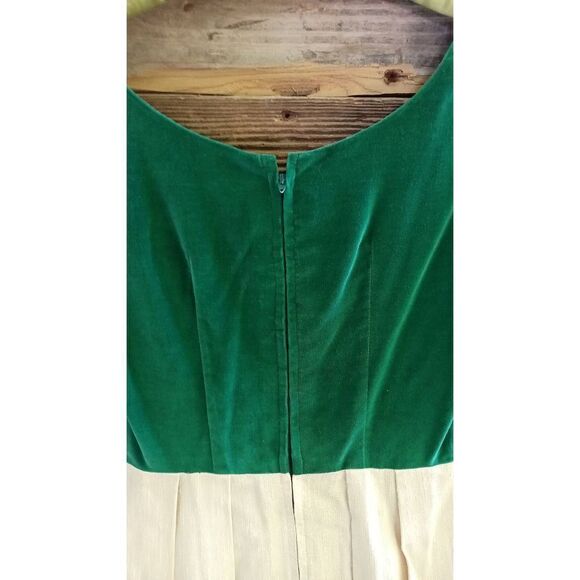 Vintage dress velvet top coderoy bottom estate find 60s 70s. Size small if you l - Picture 6 of 6
